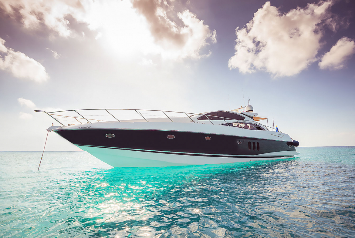 Yacht Charter Sunseeker Predator 68 Ibiza
